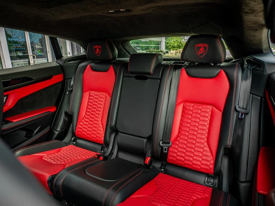 2021 Lamborghini Urus - Image 31 of 31