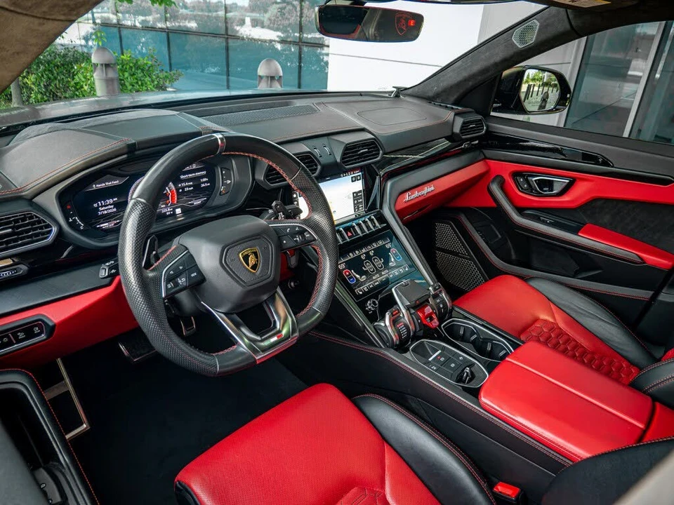 2021 Lamborghini Urus - Image 23 of 31