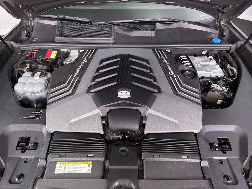 2021 Lamborghini Urus - Image 22 of 25