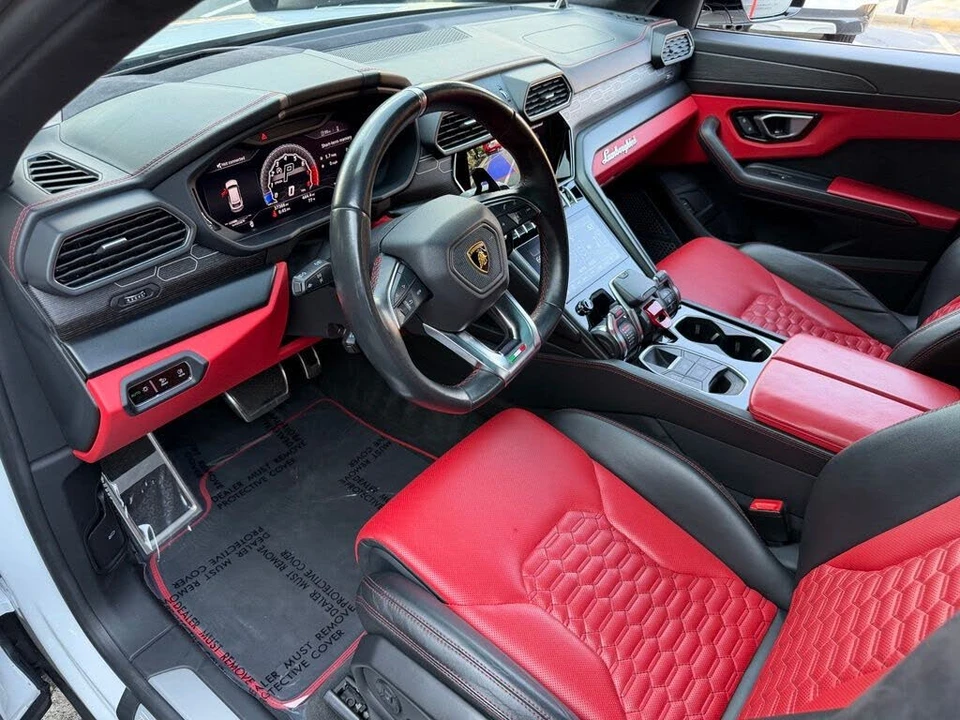 2021 Lamborghini Urus - Image 24 of 31