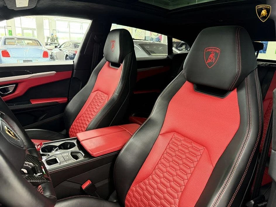 2021 Lamborghini Urus - Image 25 of 31