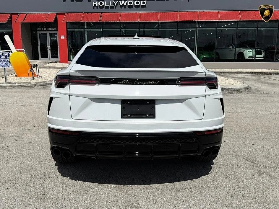 2021 Lamborghini Urus - Image 7 of 31