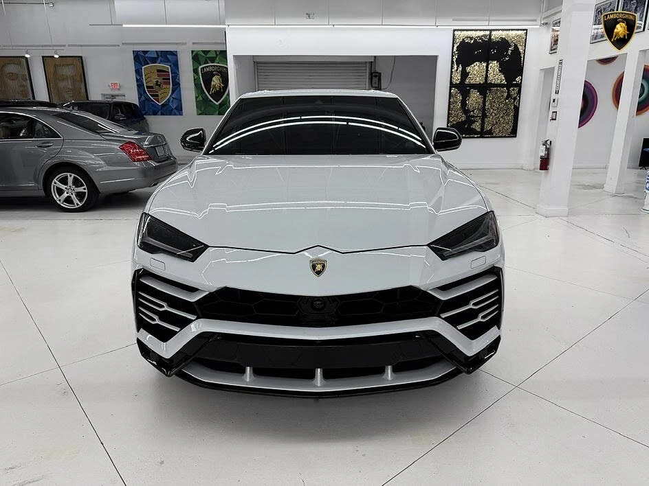 2021 Lamborghini Urus - Image 10 of 31
