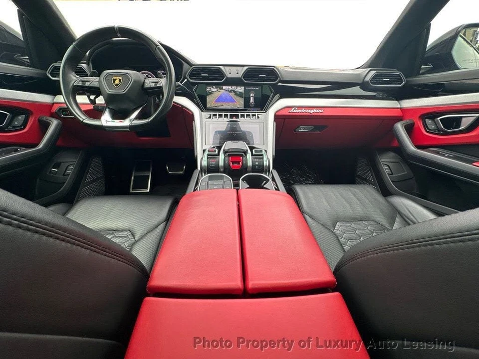 2021 Lamborghini Urus - Image 22 of 23