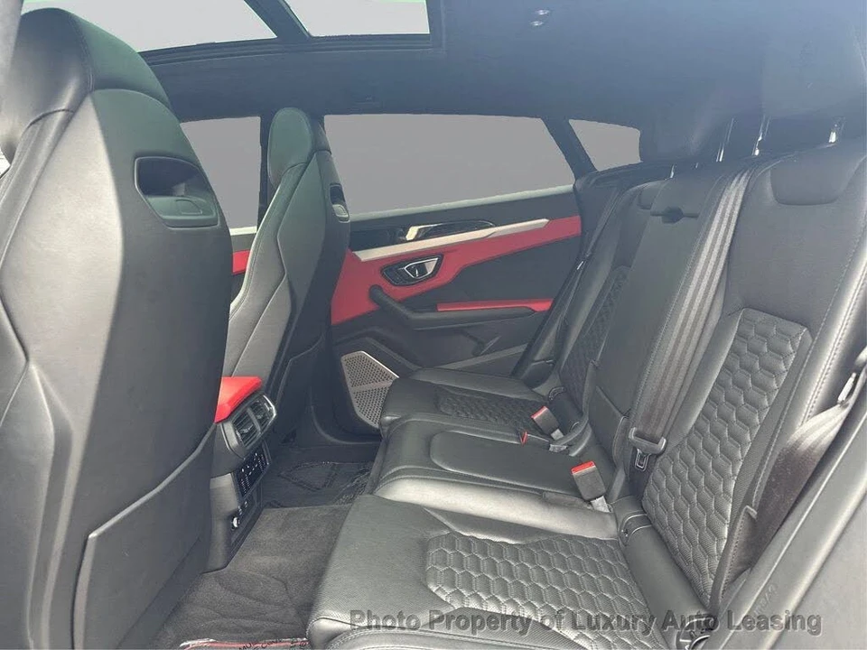 2021 Lamborghini Urus - Image 10 of 23
