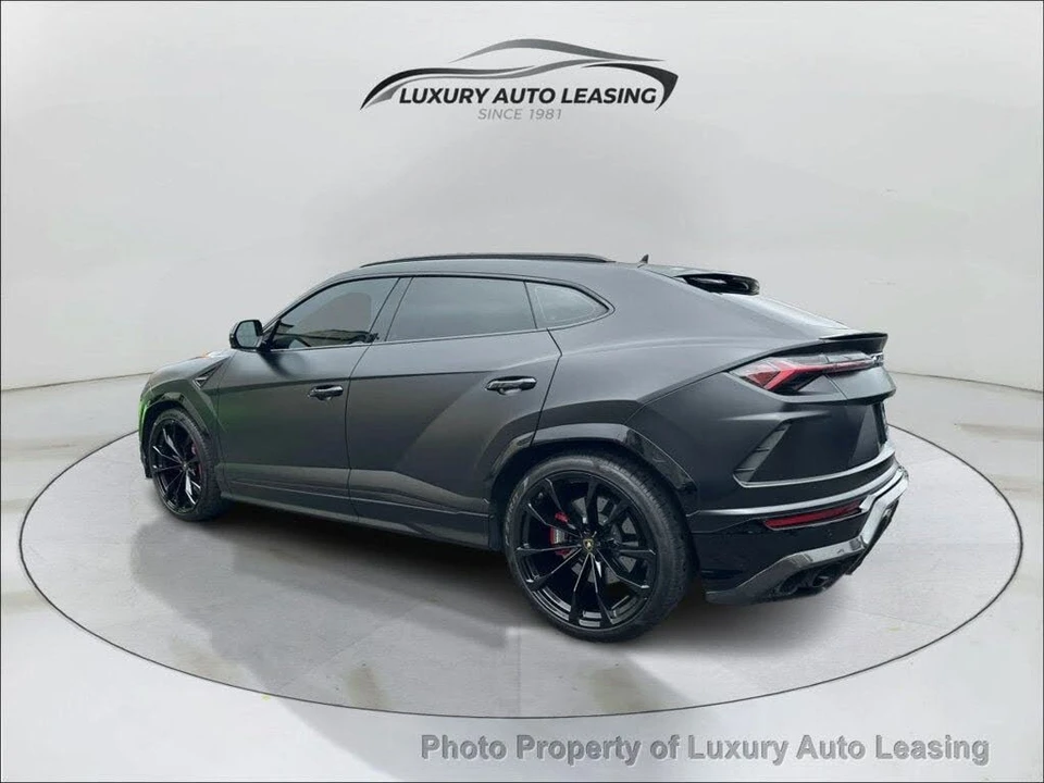 2021 Lamborghini Urus - Image 5 of 23
