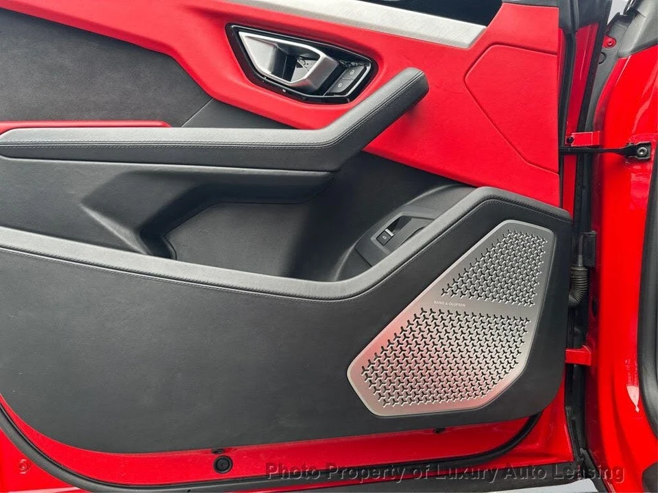2021 Lamborghini Urus - Image 20 of 23