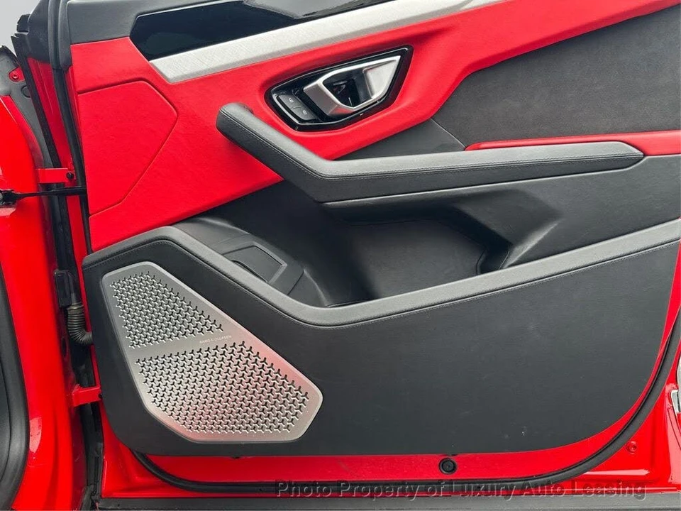 2021 Lamborghini Urus - Image 21 of 23