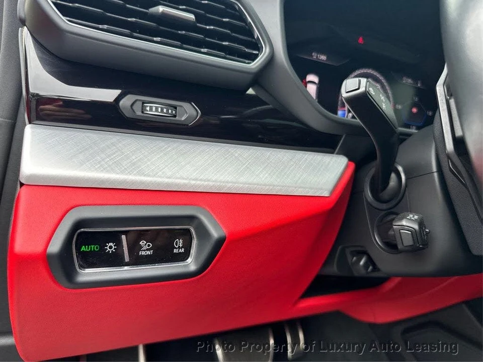 2021 Lamborghini Urus - Image 18 of 23