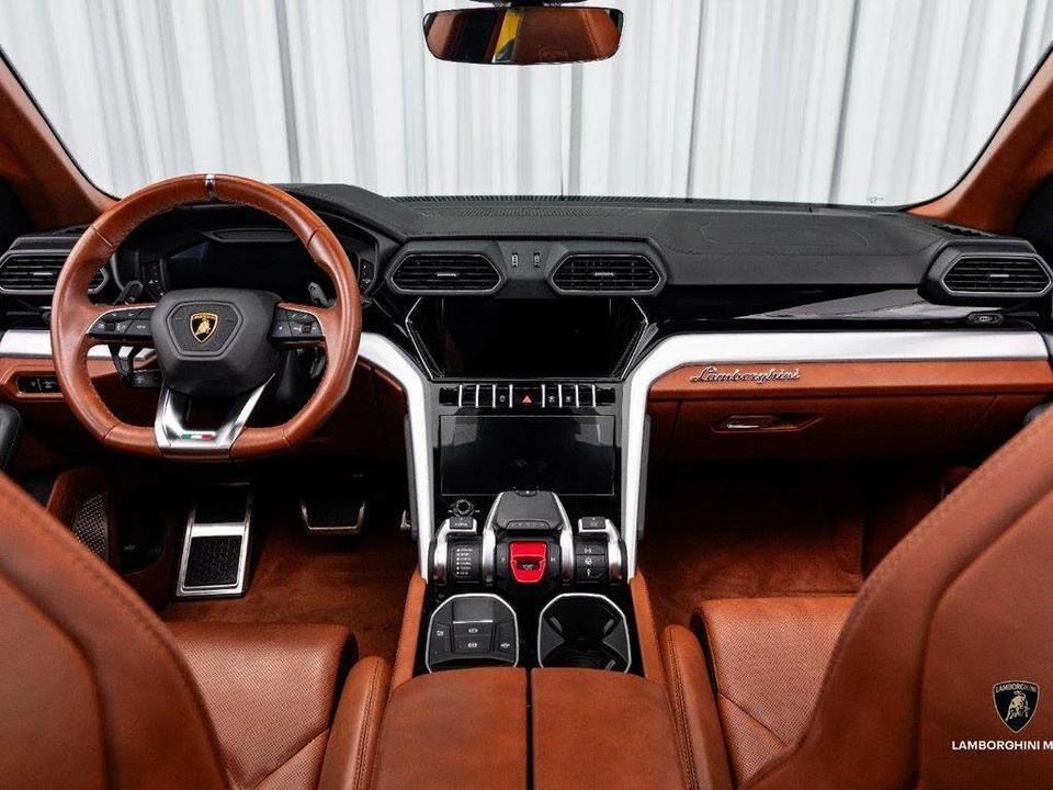 2021 Lamborghini Urus - Image 31 of 31