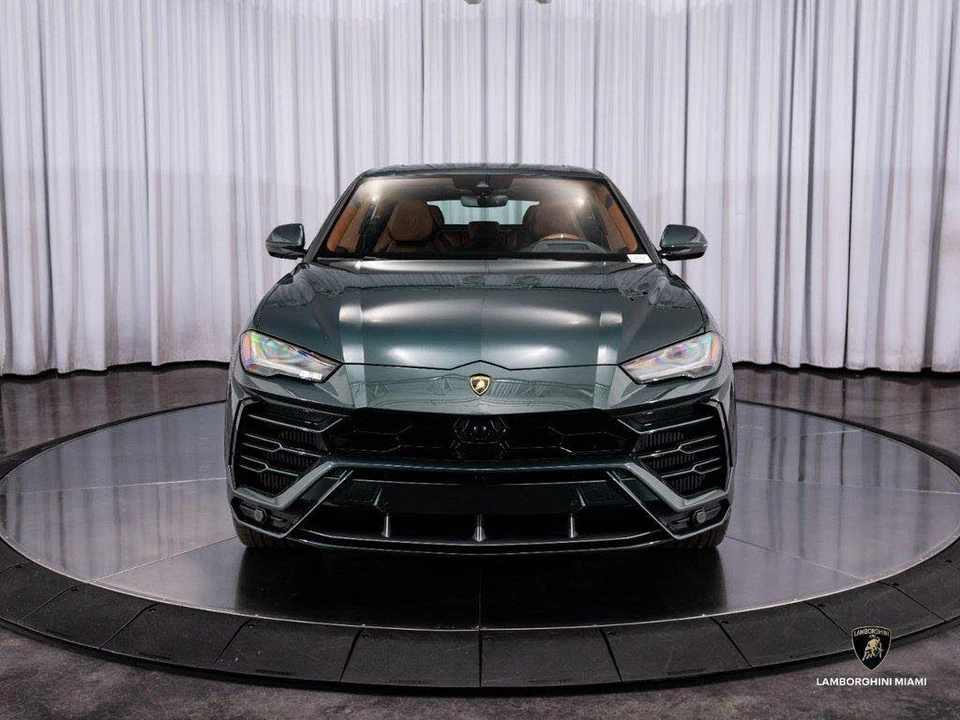 2021 Lamborghini Urus - Image 3 of 31