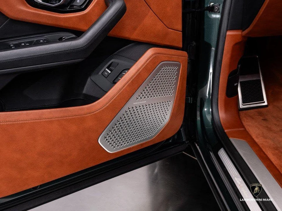 2021 Lamborghini Urus - Image 22 of 31