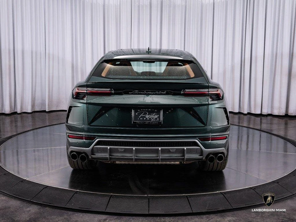 2021 Lamborghini Urus - Image 12 of 31