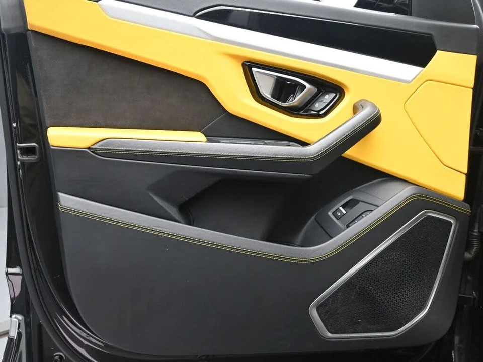2021 Lamborghini Urus - Image 9 of 31