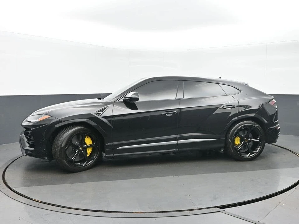 2021 Lamborghini Urus - Image 6 of 31