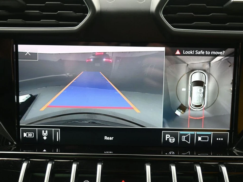 2021 Lamborghini Urus - Image 15 of 31