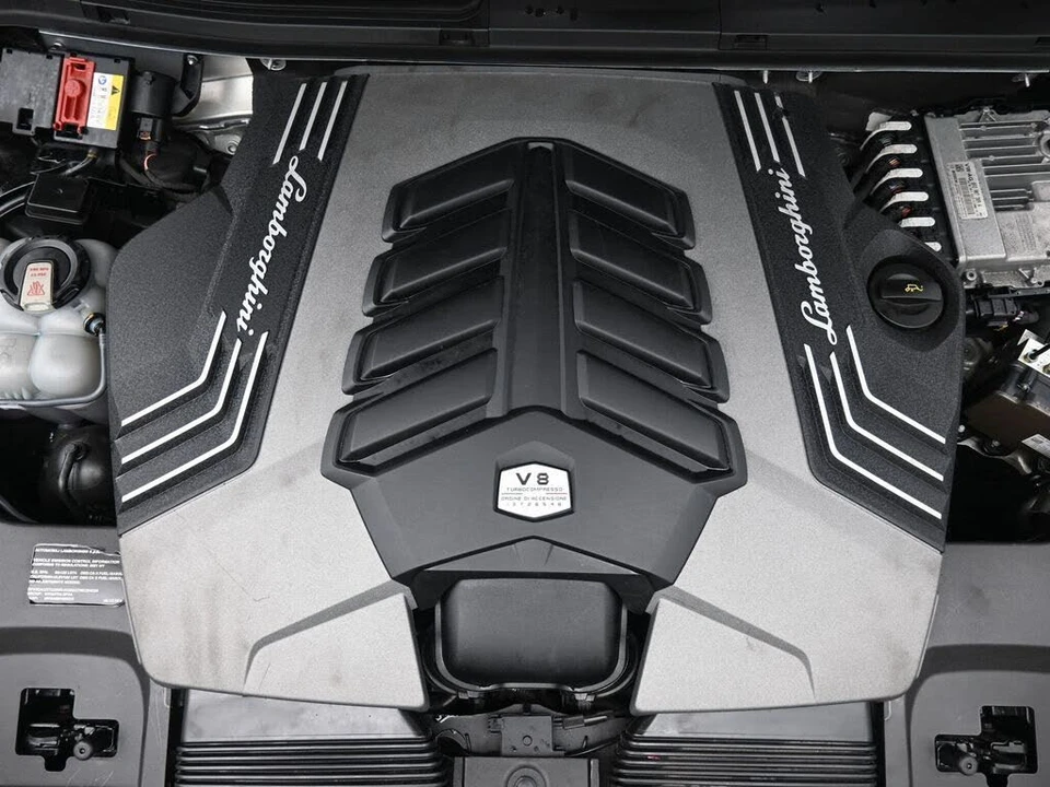 2021 Lamborghini Urus - Image 29 of 31