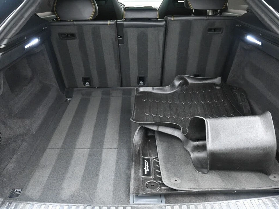 2021 Lamborghini Urus - Image 24 of 31