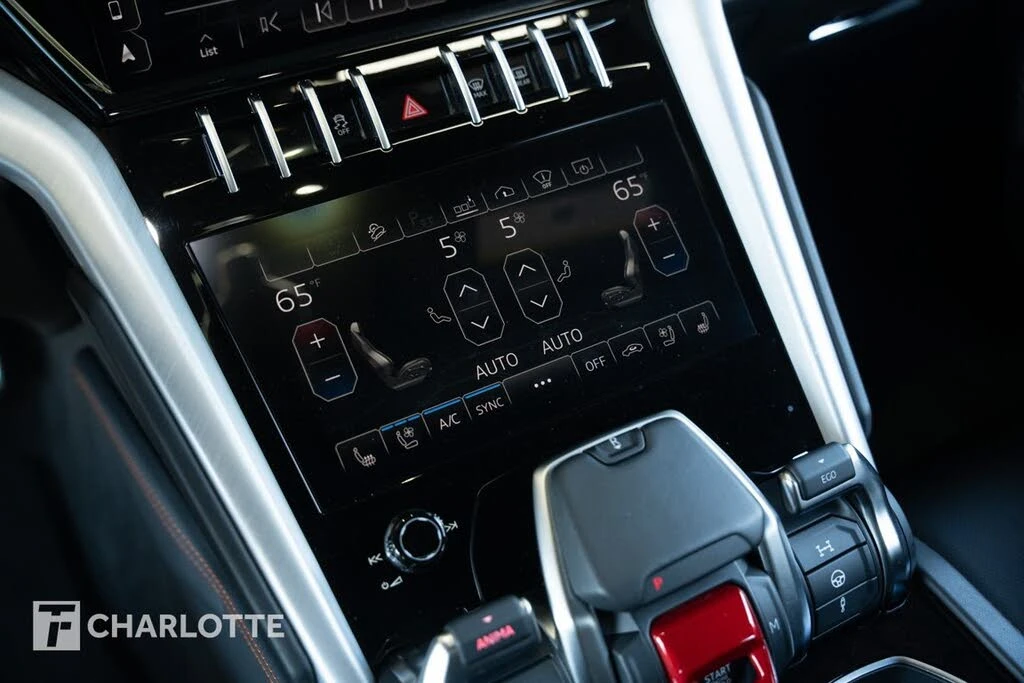 2021 Lamborghini Urus - Image 26 of 31