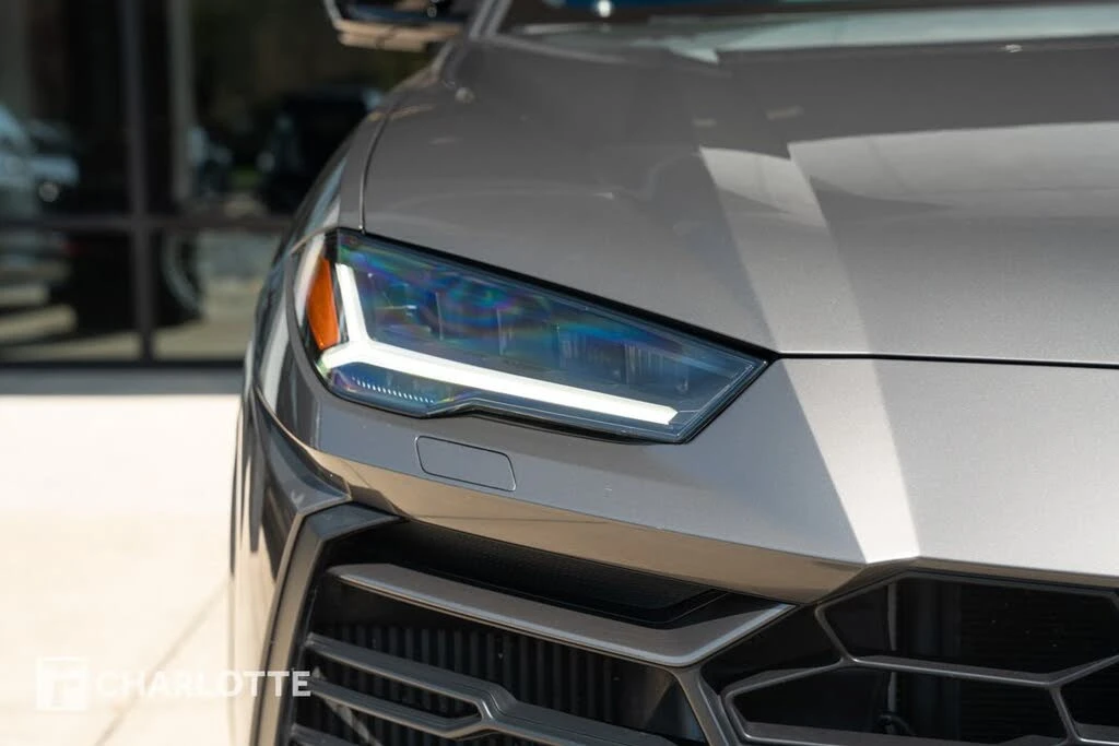 2021 Lamborghini Urus - Image 4 of 31