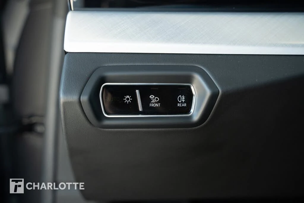 2021 Lamborghini Urus - Image 24 of 31