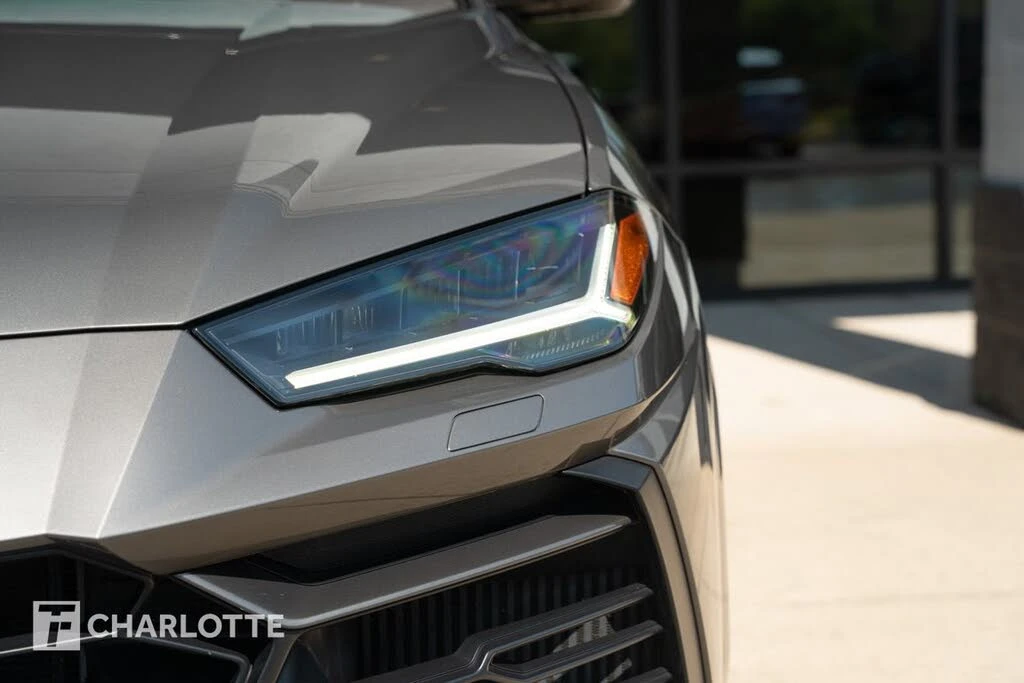 2021 Lamborghini Urus - Image 6 of 31