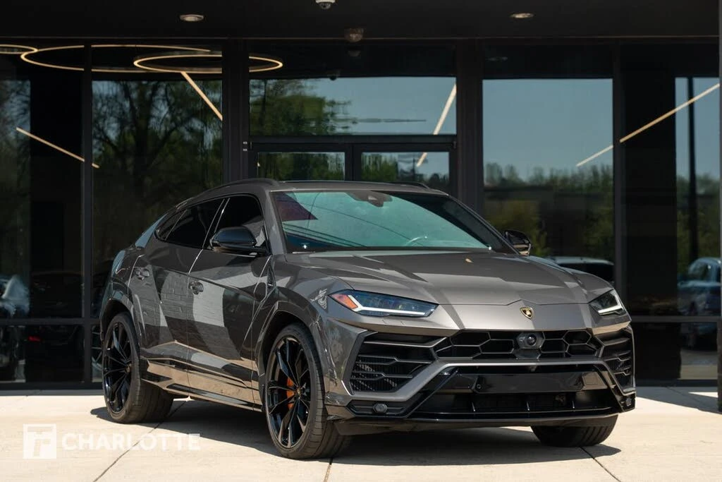 2021 Lamborghini Urus - Image 2 of 31