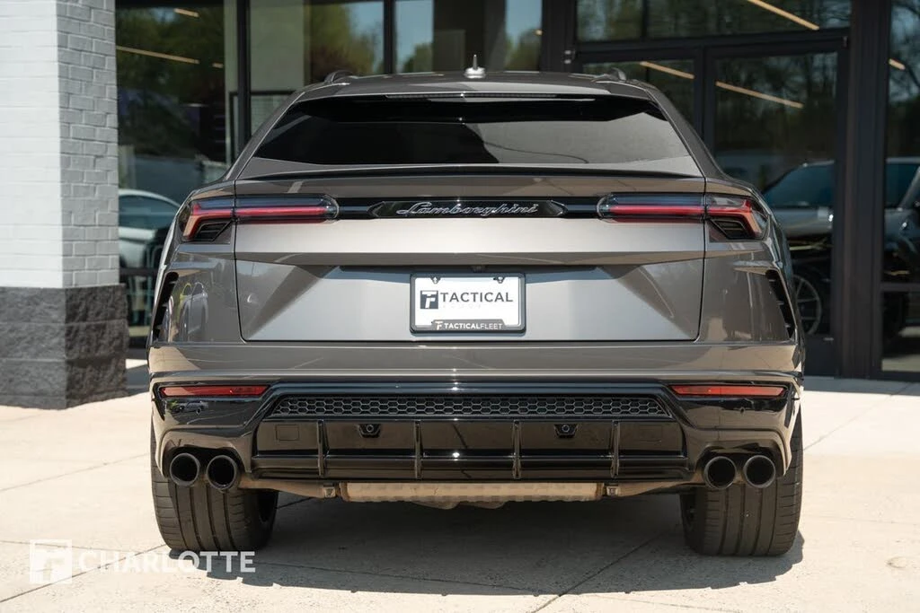 2021 Lamborghini Urus - Image 14 of 31