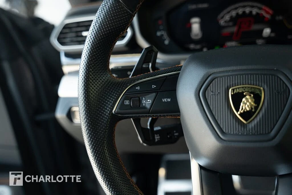 2021 Lamborghini Urus - Image 23 of 31