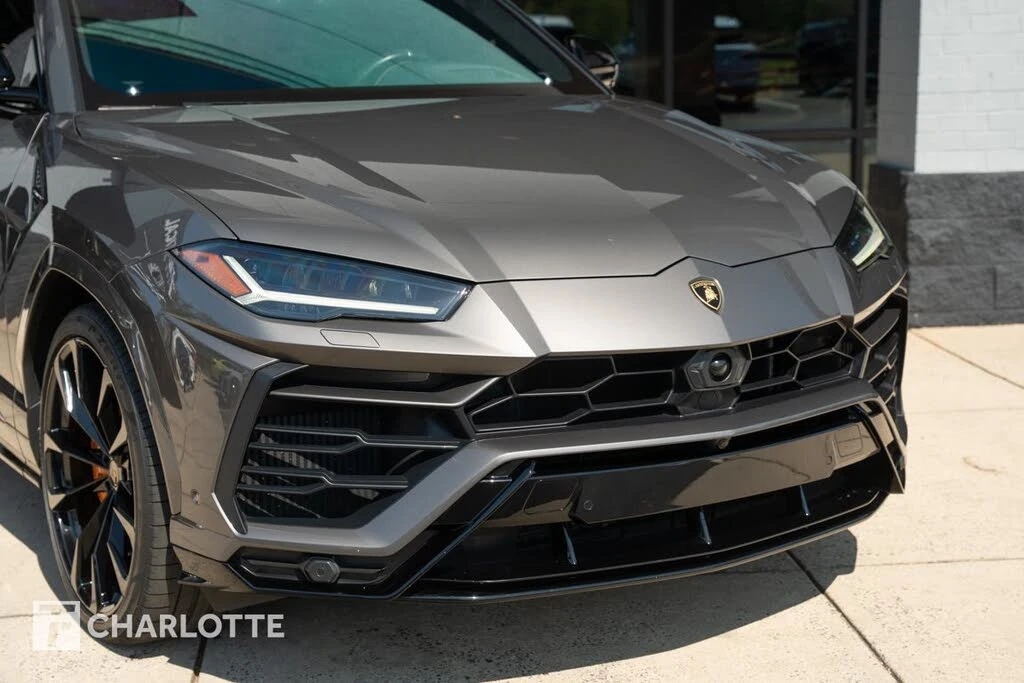 2021 Lamborghini Urus - Image 3 of 31