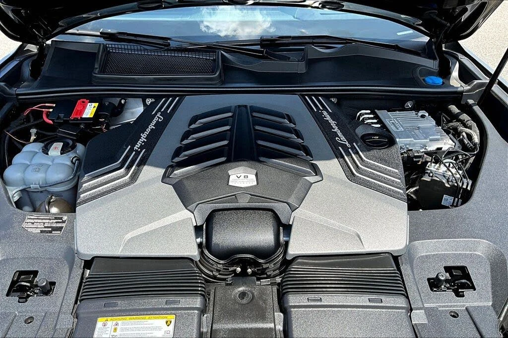 2021 Lamborghini Urus - Image 31 of 31