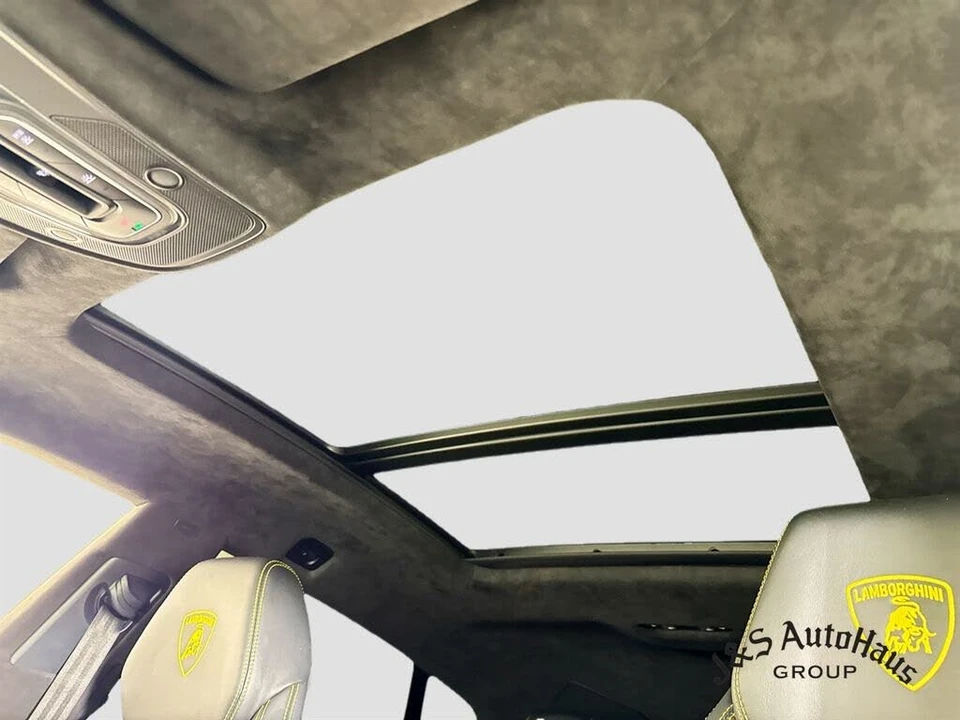 2021 Lamborghini Urus - Image 16 of 31