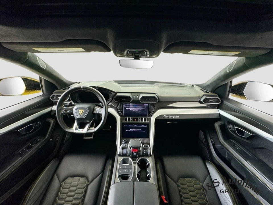 2021 Lamborghini Urus - Image 29 of 31