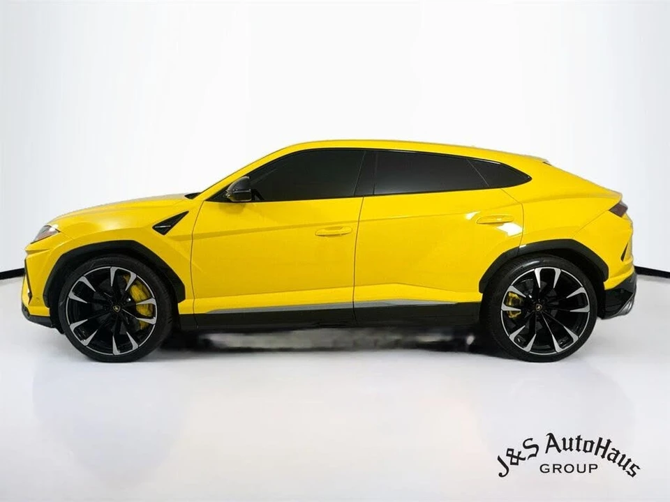 2021 Lamborghini Urus - Image 4 of 31