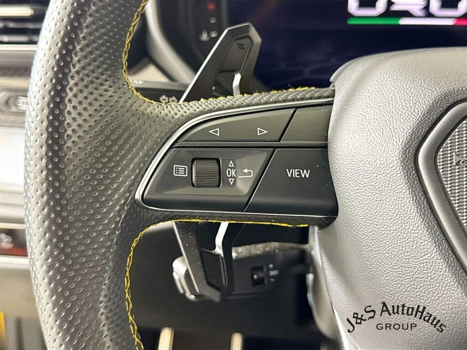 2021 Lamborghini Urus - Image 13 of 31