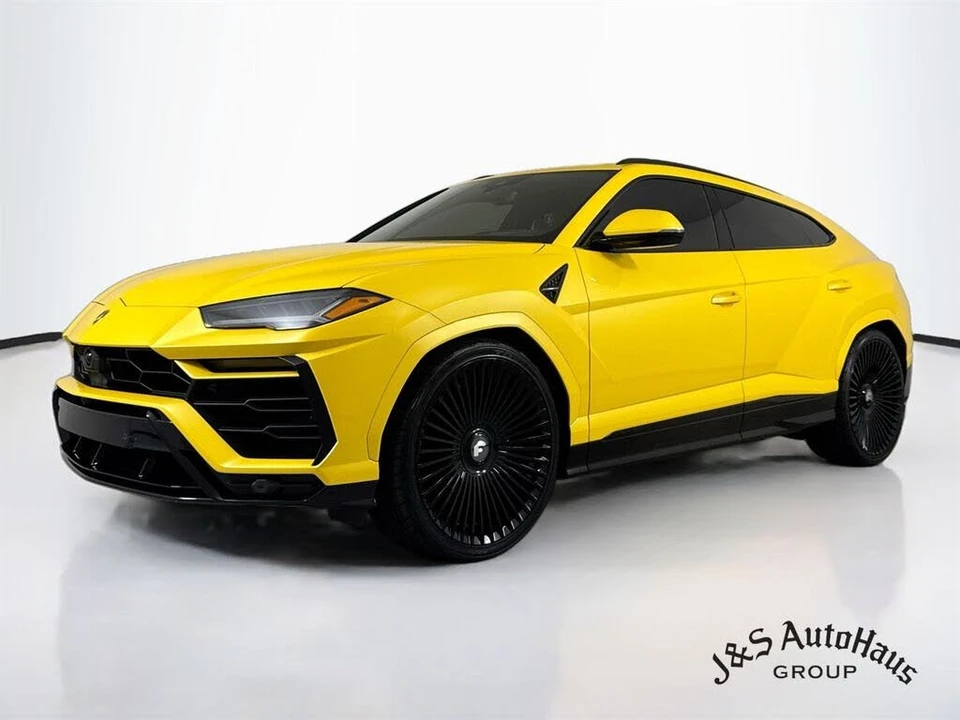 2021 Lamborghini Urus - Image 3 of 31