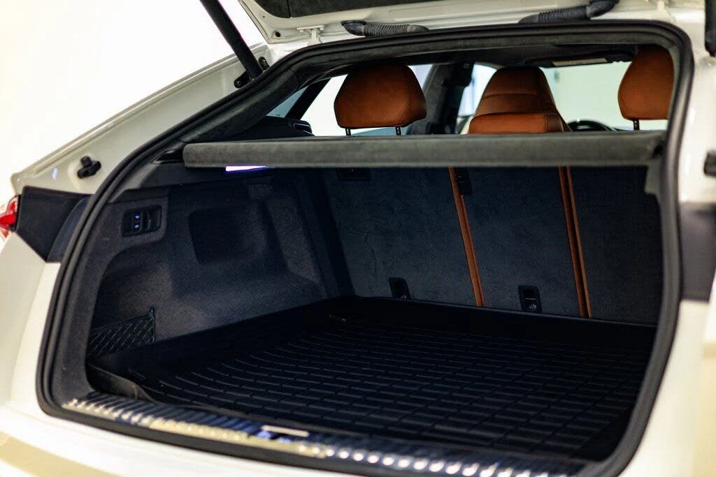 2021 Lamborghini Urus - Image 20 of 31