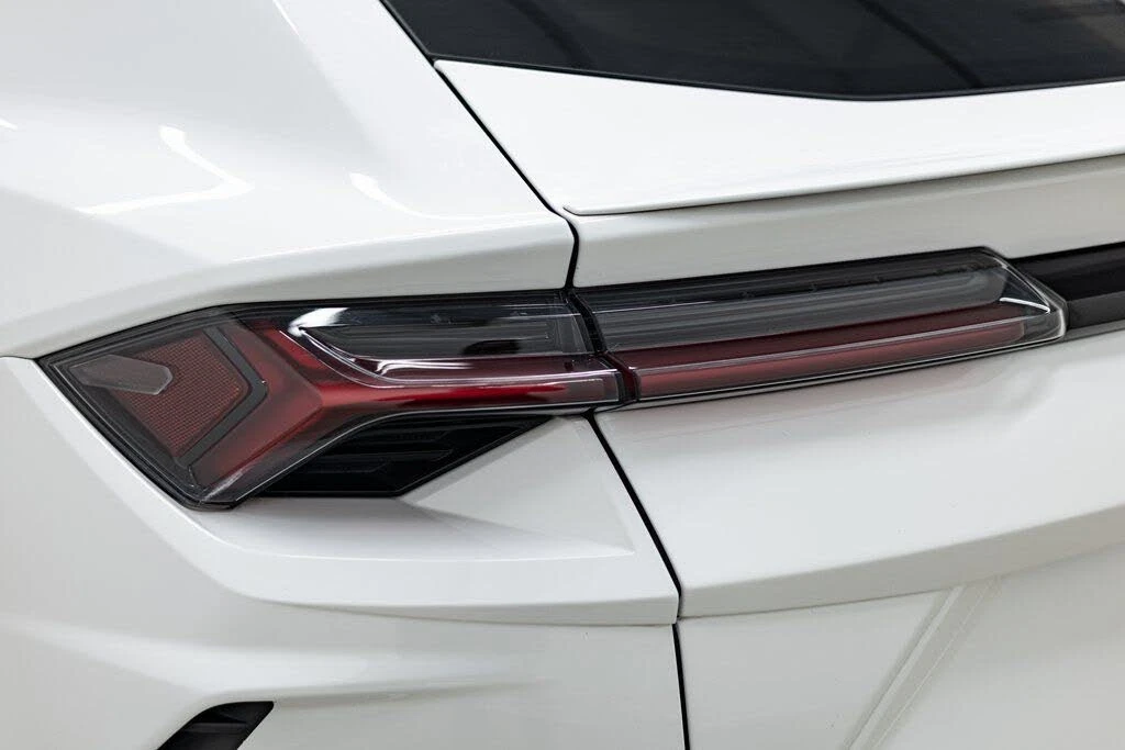 2021 Lamborghini Urus - Image 7 of 31