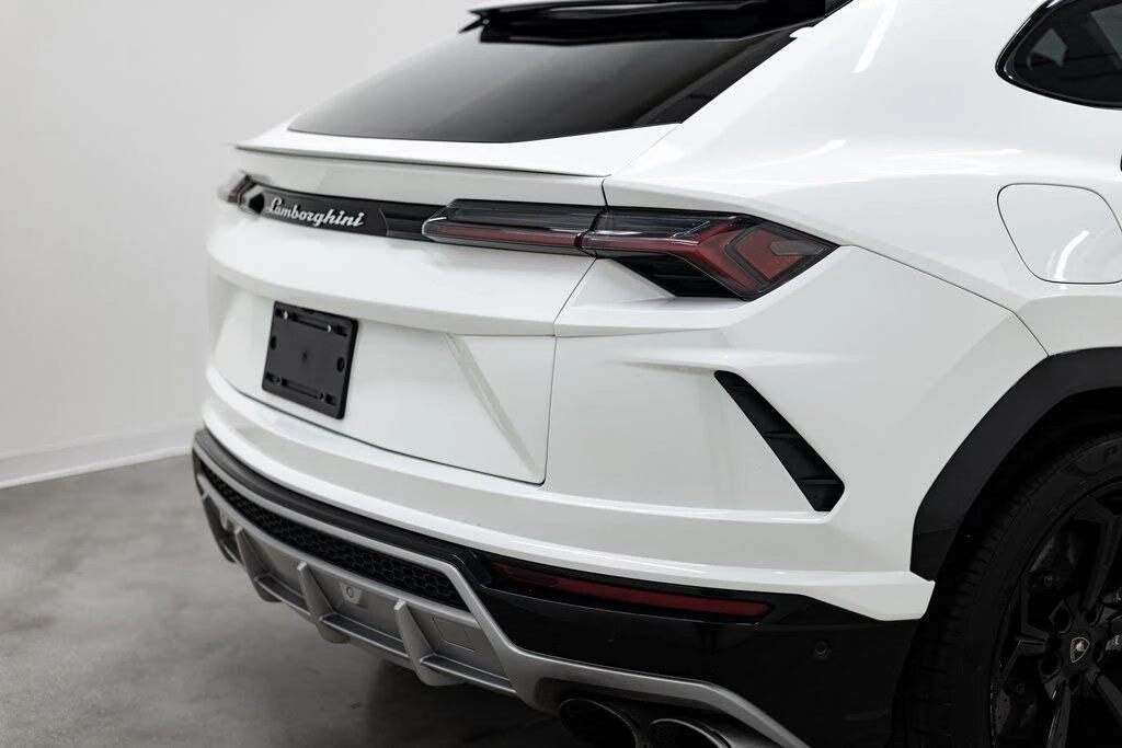 2021 Lamborghini Urus - Image 8 of 31