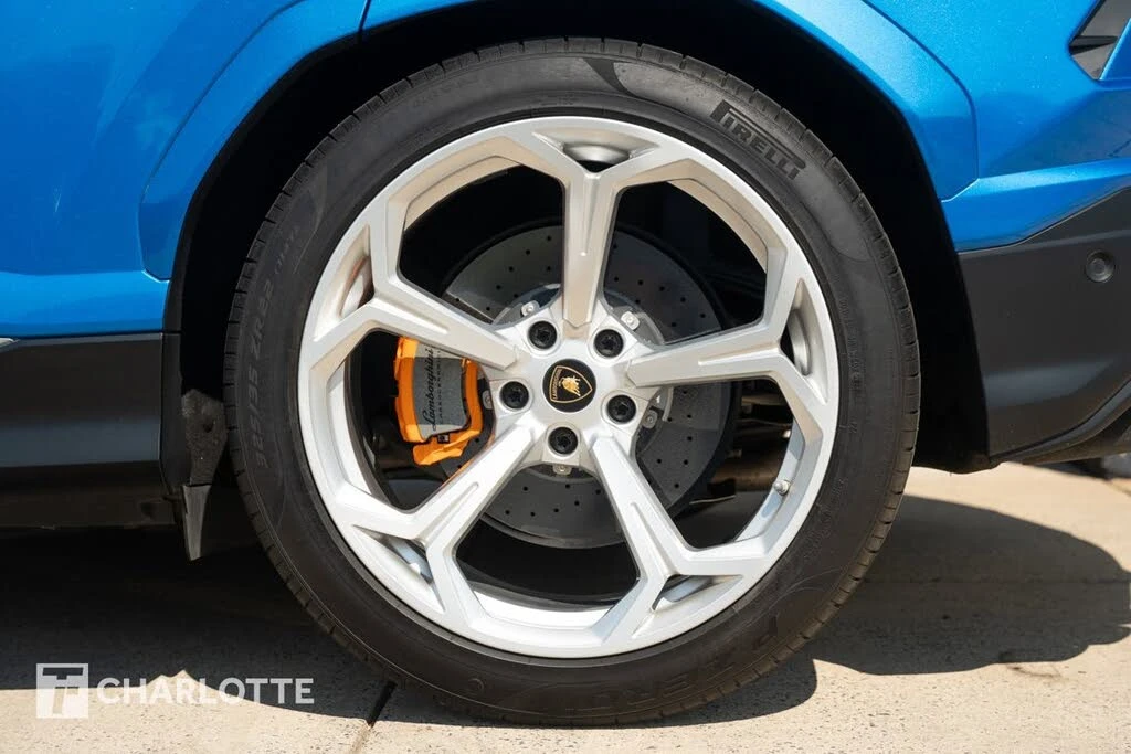 2021 Lamborghini Urus - Image 10 of 31