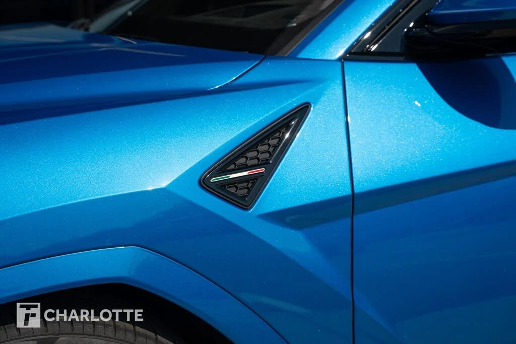 2021 Lamborghini Urus - Image 8 of 31