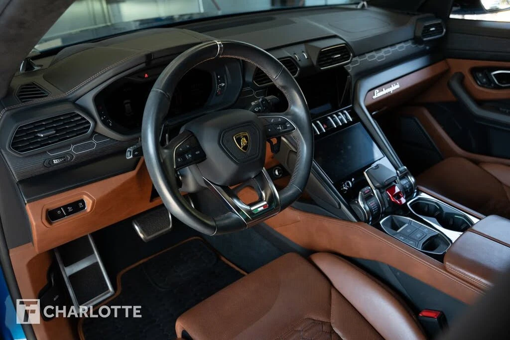 2021 Lamborghini Urus - Image 19 of 31