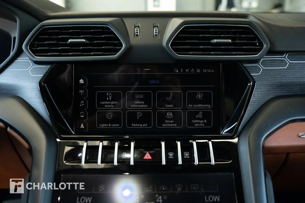 2021 Lamborghini Urus - Image 24 of 31