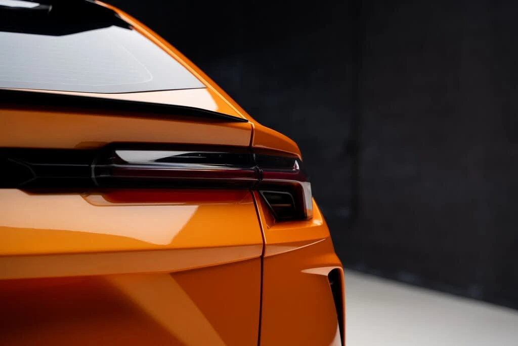 2021 Lamborghini Urus - Image 28 of 31