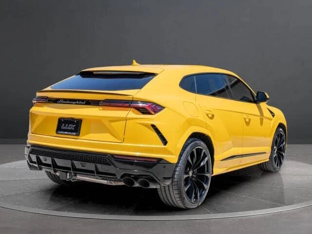 2021 Lamborghini Urus - Image 5 of 17