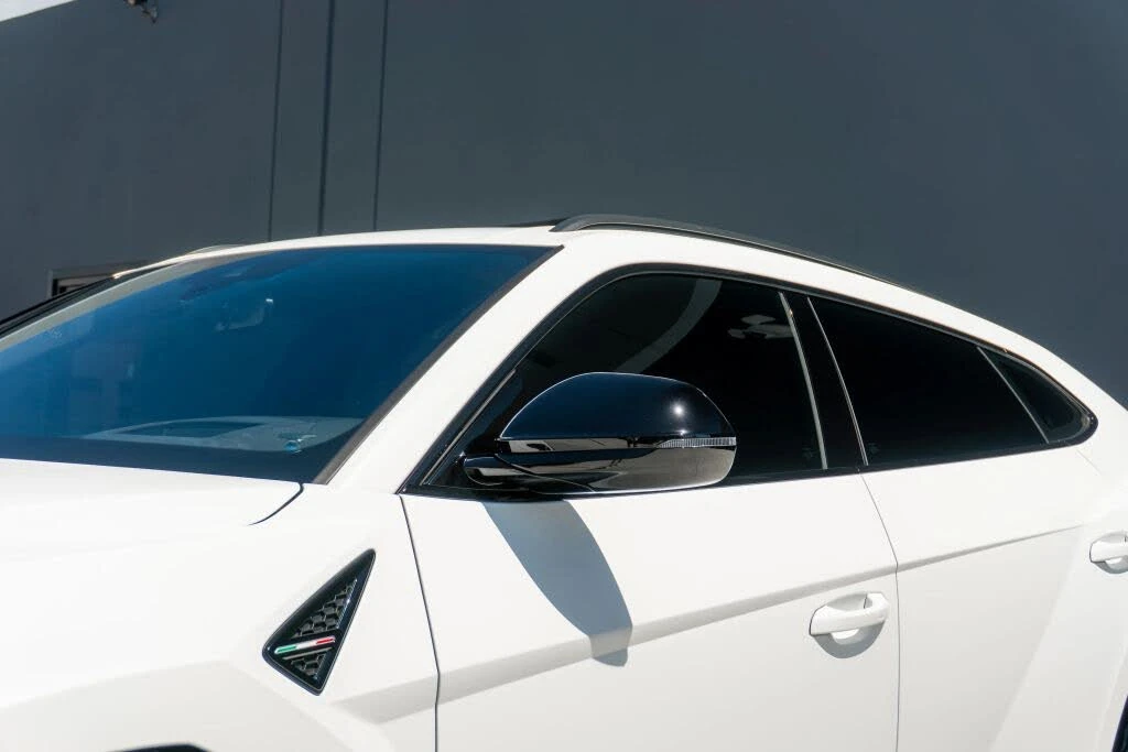 2021 Lamborghini Urus - Image 28 of 31