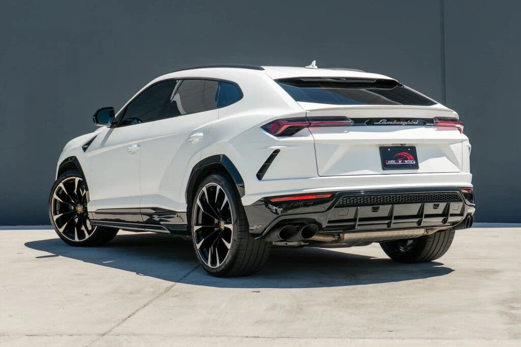 2021 Lamborghini Urus - Image 9 of 31
