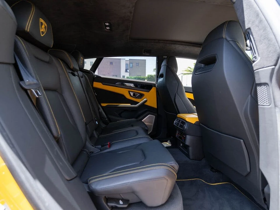 2021 Lamborghini Urus - Image 25 of 31