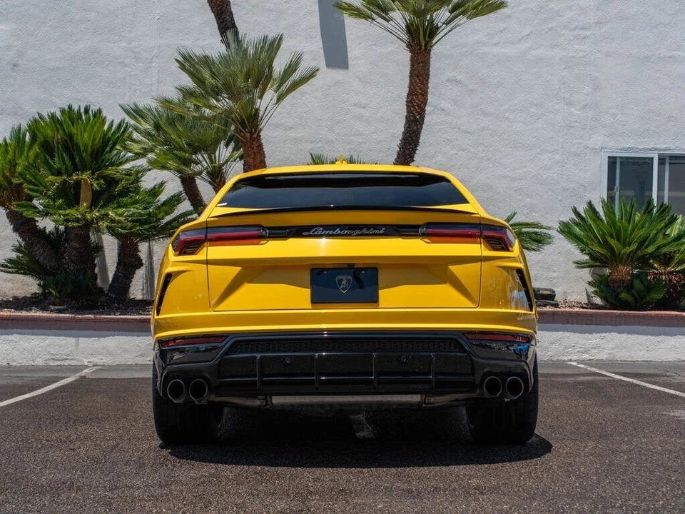2021 Lamborghini Urus - Image 4 of 31
