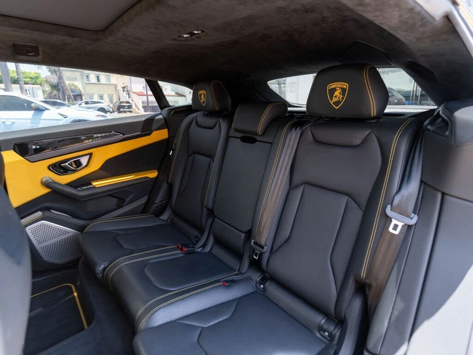 2021 Lamborghini Urus - Image 6 of 31
